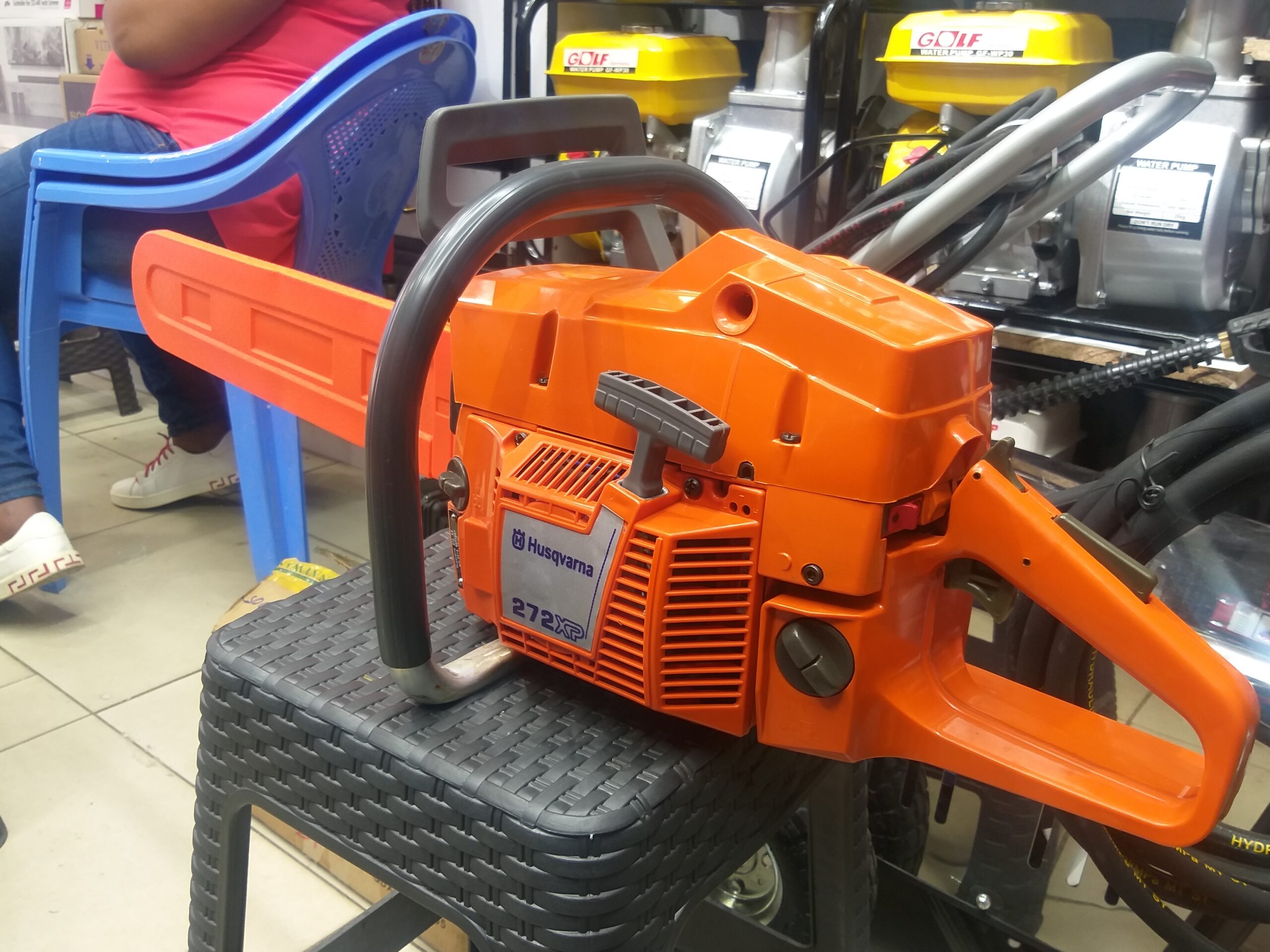 HUSQVARNA 272 XP Proffesional Power Saw