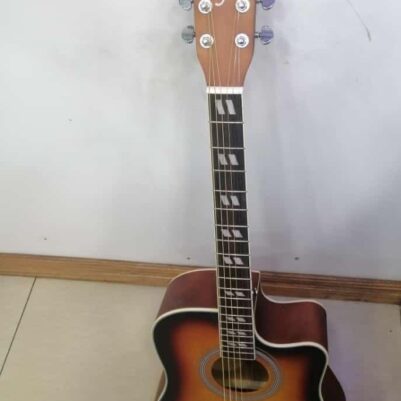 Yamaha Acoustic Guitar