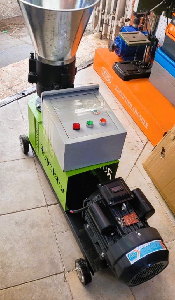 Pallet electric machine with controller Pallet electric machine with controller