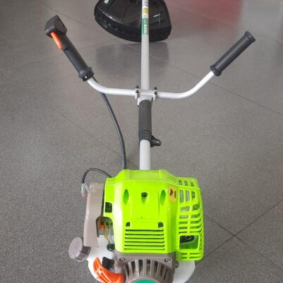 Milano italia brush cutter 4 stroke 2 blades side pack